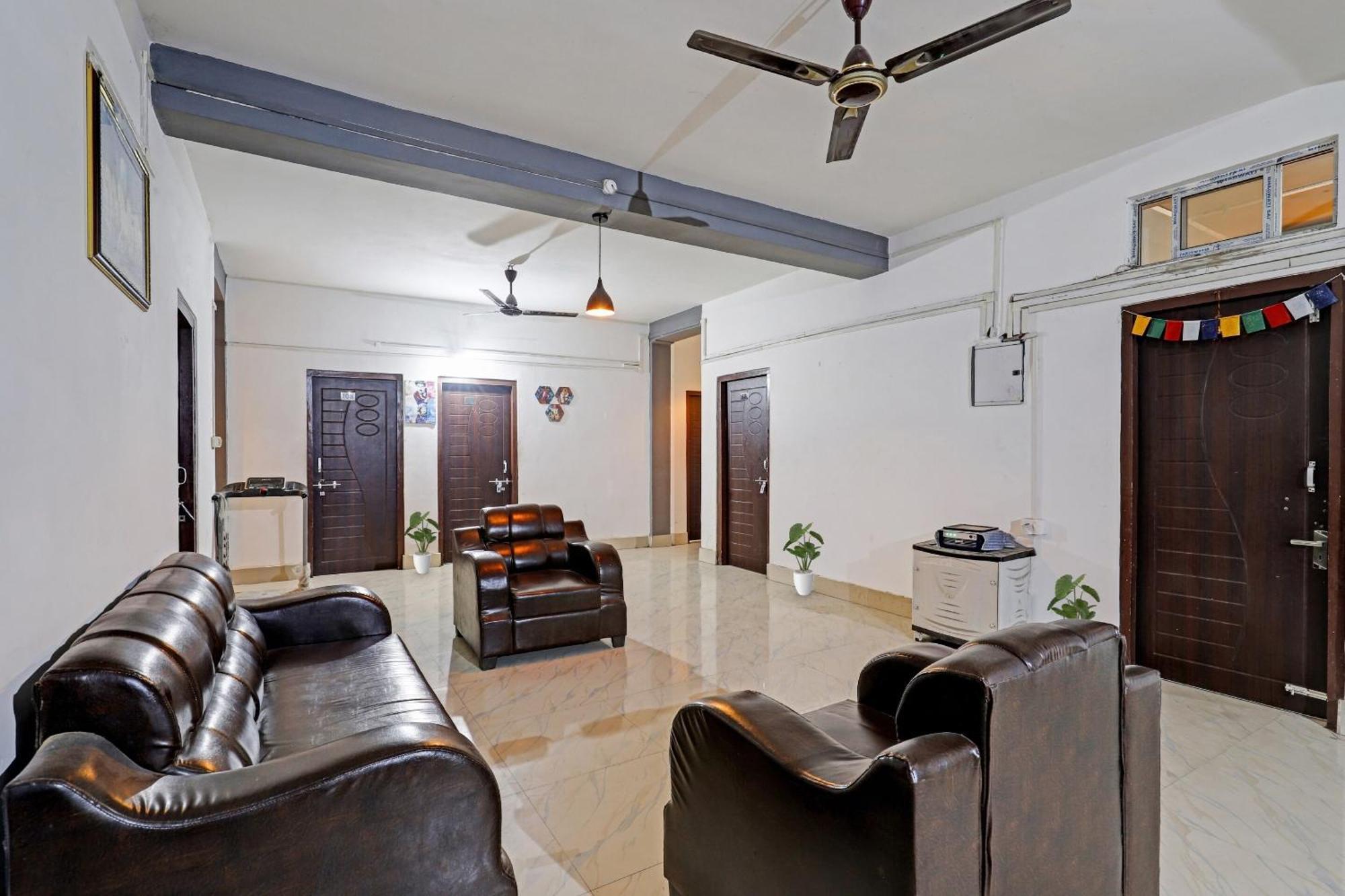 Hotel O Garchuk Market Formerly Trendz Stay Guwahati Luaran gambar